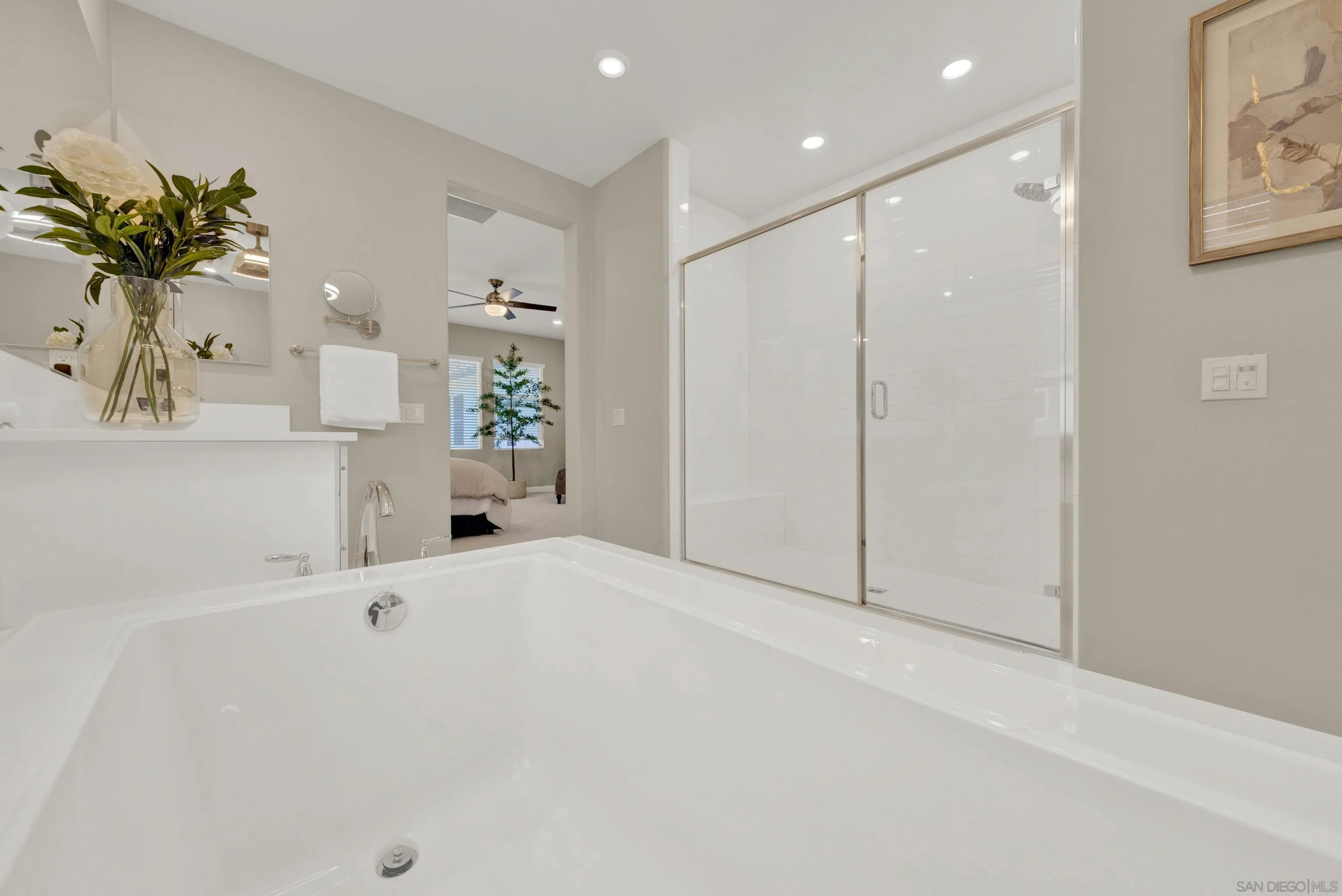 https://cdn.realtyfeed.com/cdn/127/260012554/d5e4f41b3859ff9789d4b8efd185f2ce.webp