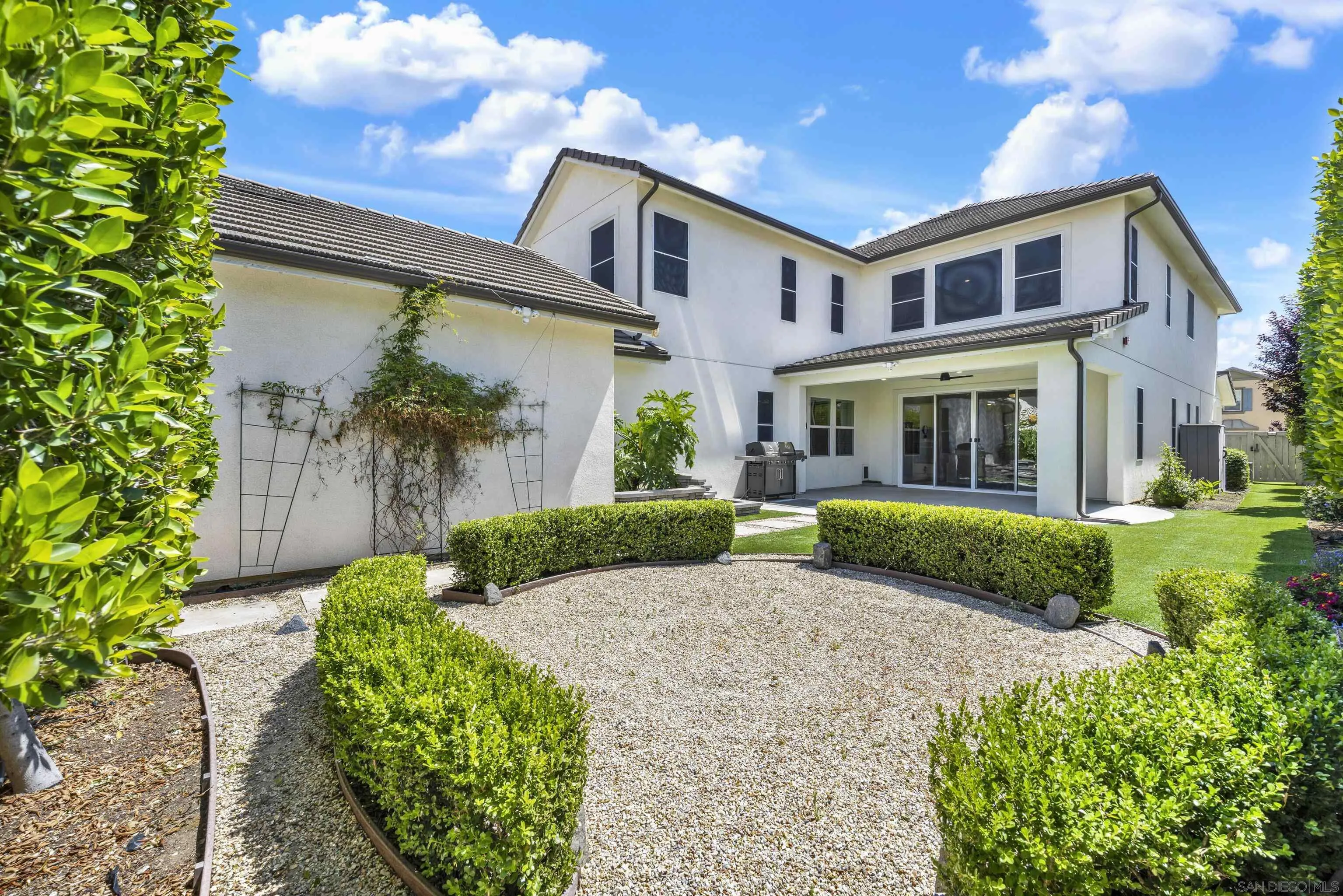 https://cdn.realtyfeed.com/cdn/127/260012554/e53683f29dc1e3d6db00940cb3c7b84f.webp
