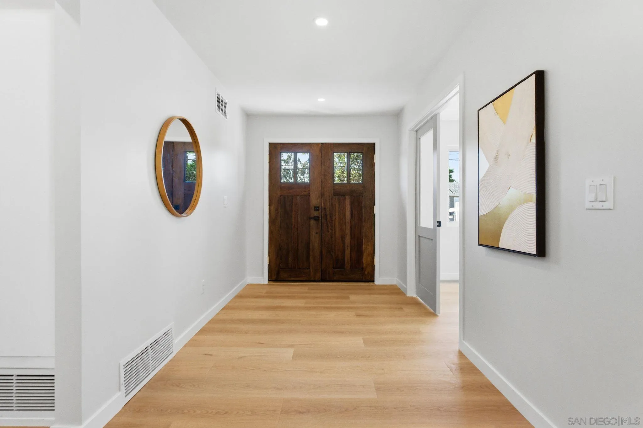 https://cdn.realtyfeed.com/cdn/127/260012557/dcc1ed83a0f7fcc9023992125c8d16d7.webp