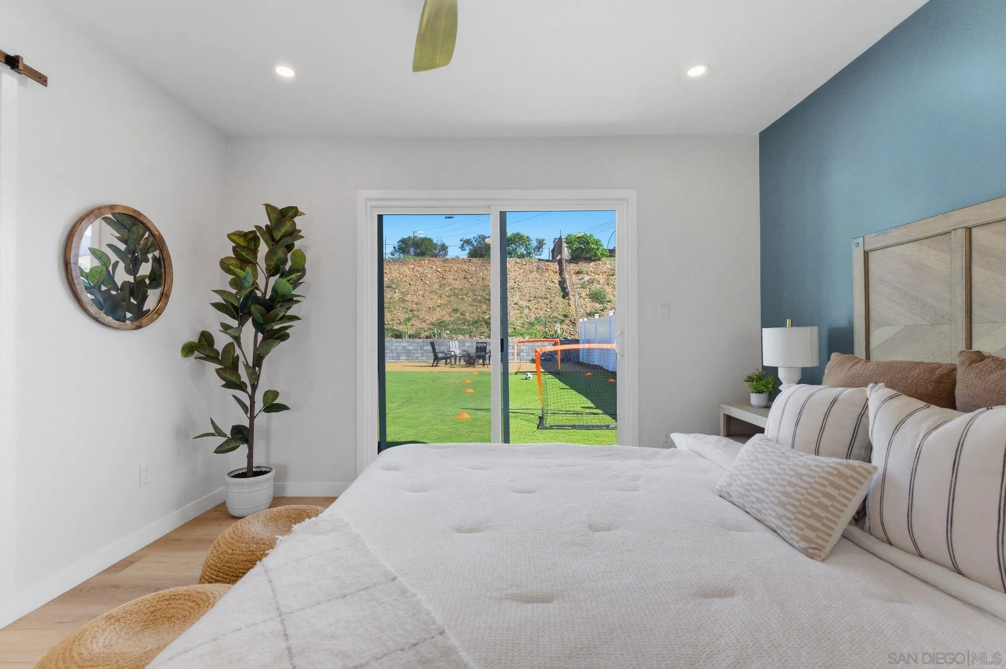https://cdn.realtyfeed.com/cdn/127/260012557/ee6e622c3c9c8ccf051ceb1f695a0668.webp