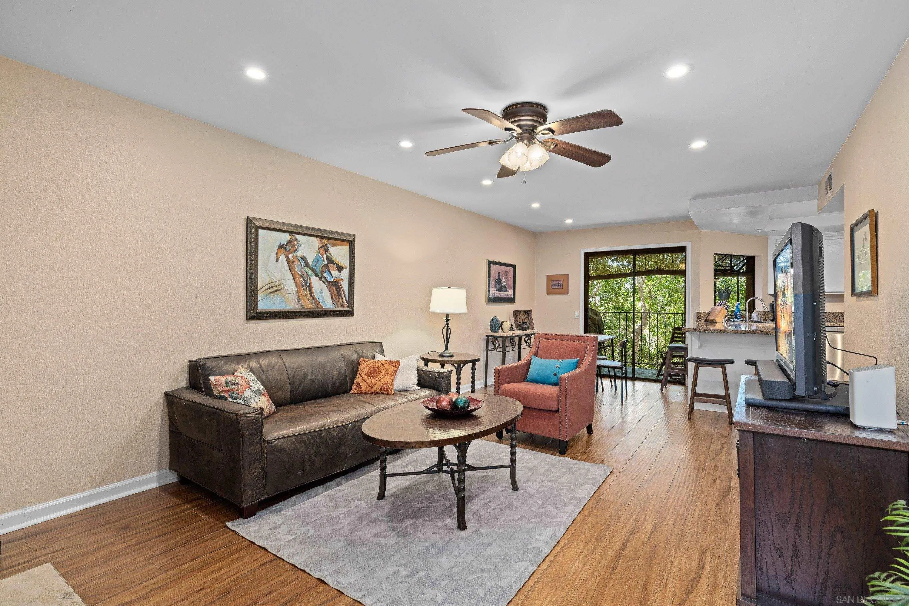 https://cdn.realtyfeed.com/cdn/127/260012561/b67ea017500a58fb2c929dcaf3c8d0e1.webp