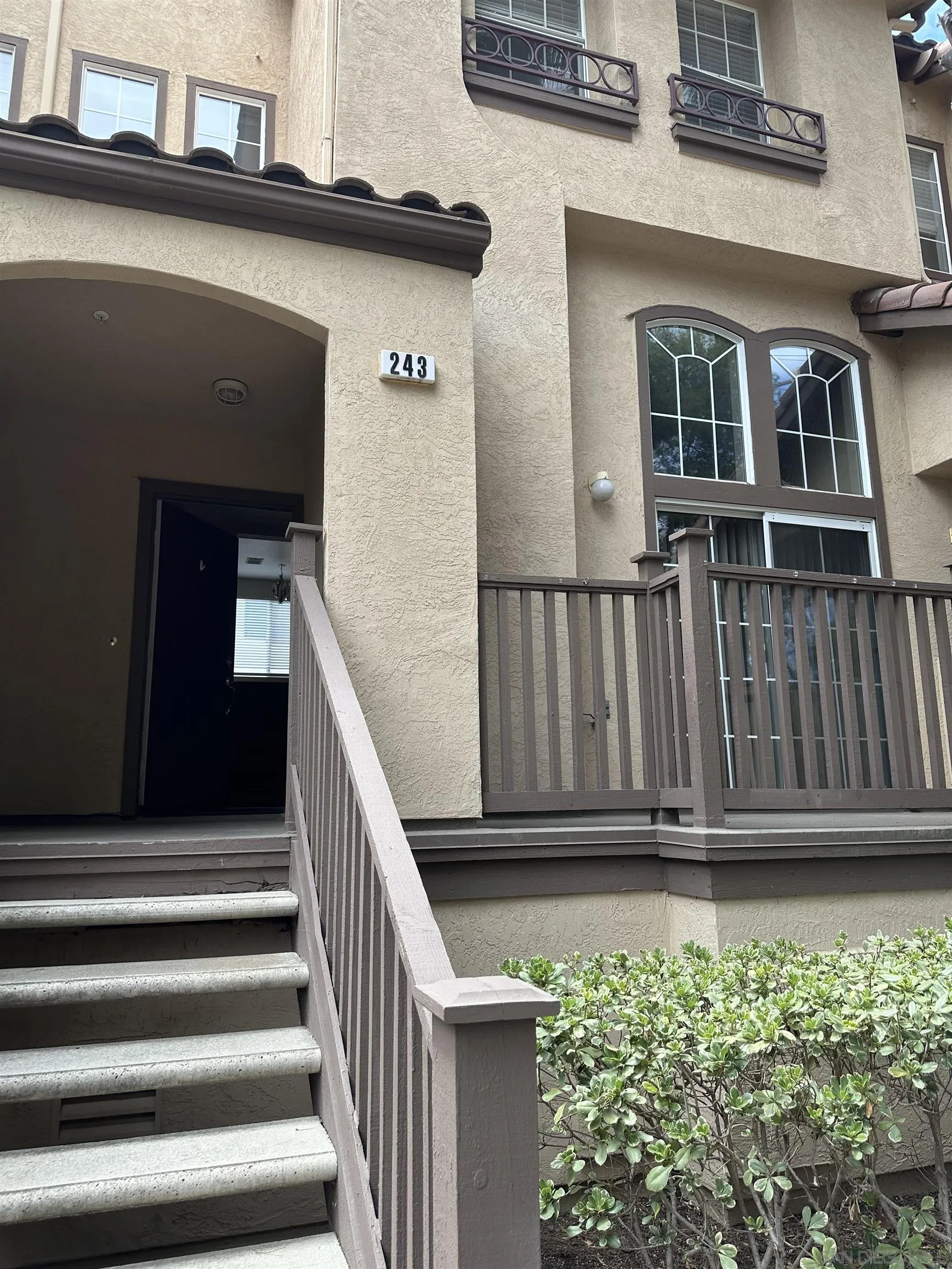 San Diego, CA 92121