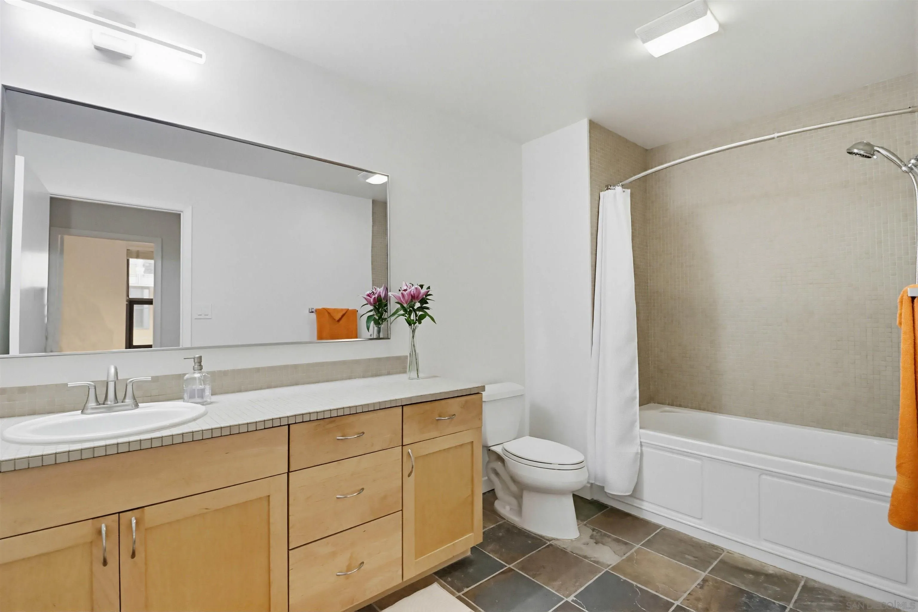 Photo #7: 260012566 Listing: Photo #7