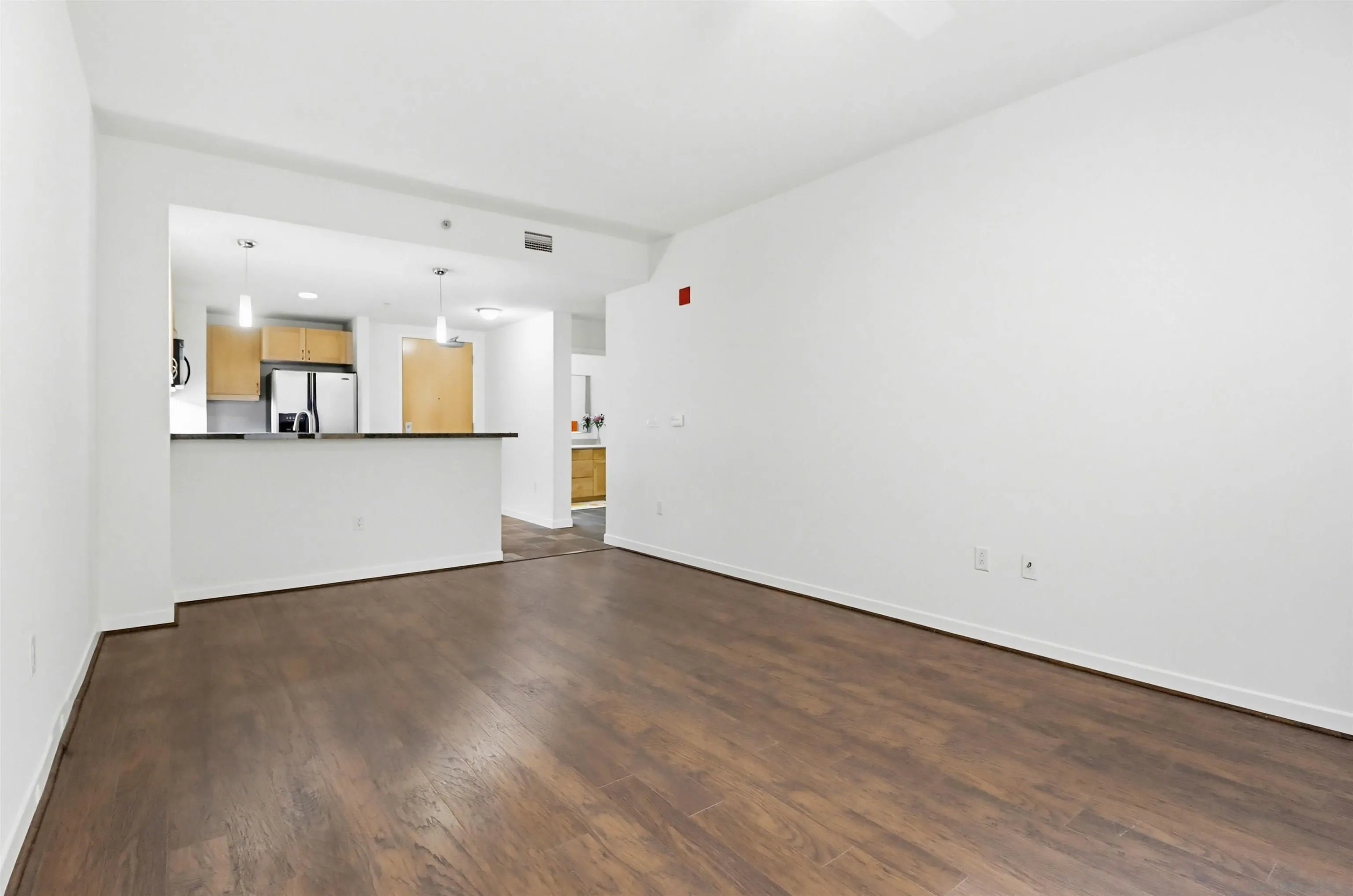 Photo #21: 260012566 Listing: Photo #21