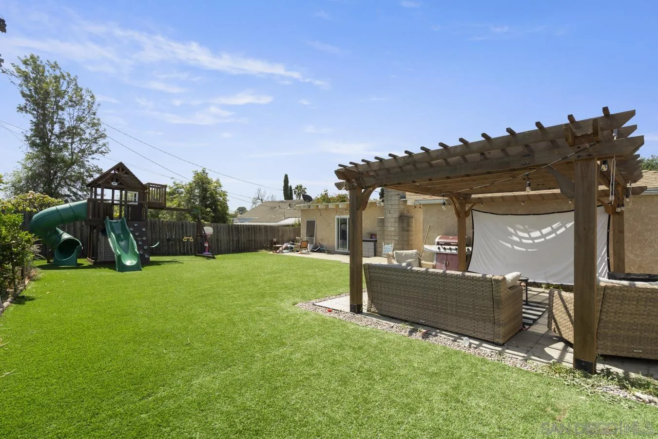 https://cdn.realtyfeed.com/cdn/127/260012568/1900edd3c07a32716cc9044c193ddaf7.webp