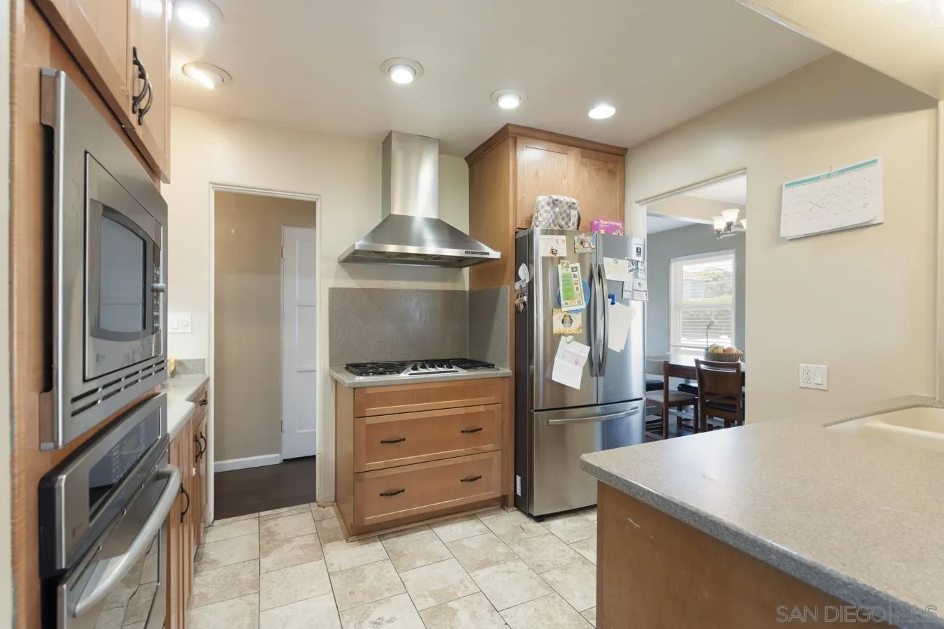 https://cdn.realtyfeed.com/cdn/127/260012568/58fabfd419a4d48689433d688751984d.webp