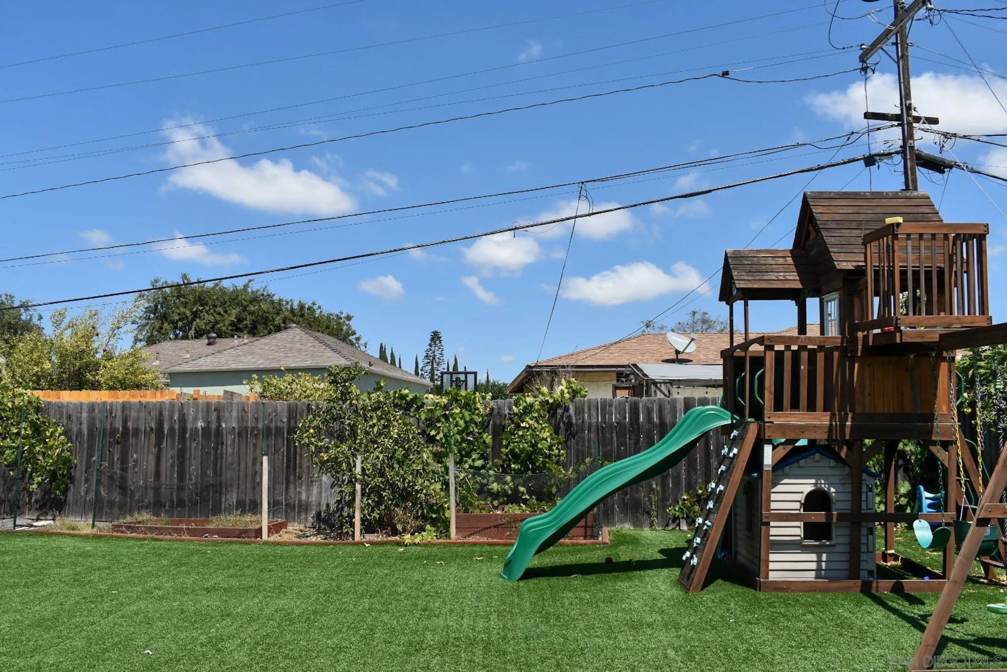 https://cdn.realtyfeed.com/cdn/127/260012568/59d047bfa3a47e0ead7ebc0363c264fe.webp