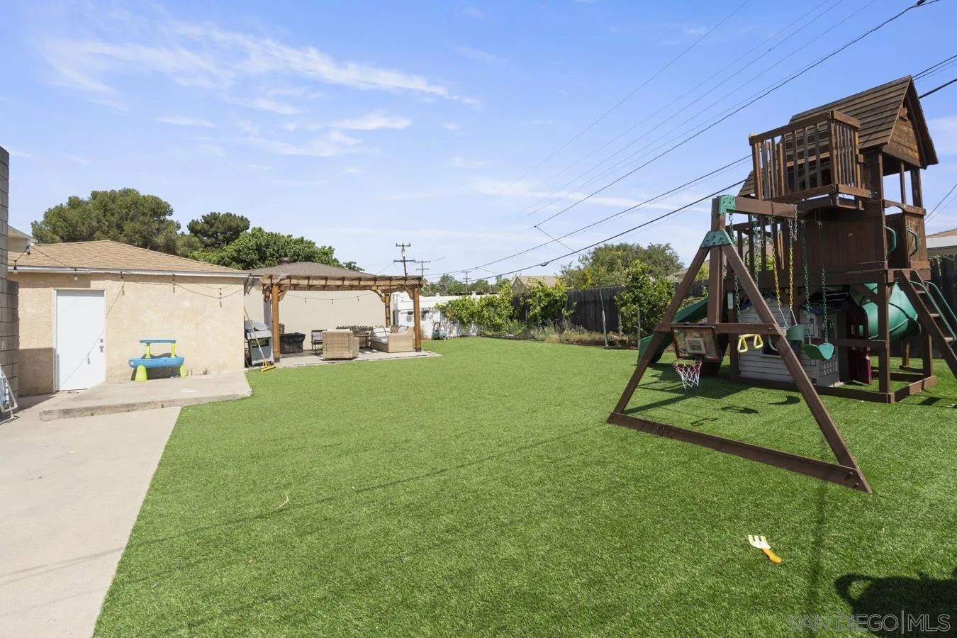 https://cdn.realtyfeed.com/cdn/127/260012568/d429d225c9165a3300a0815b7821df02.webp