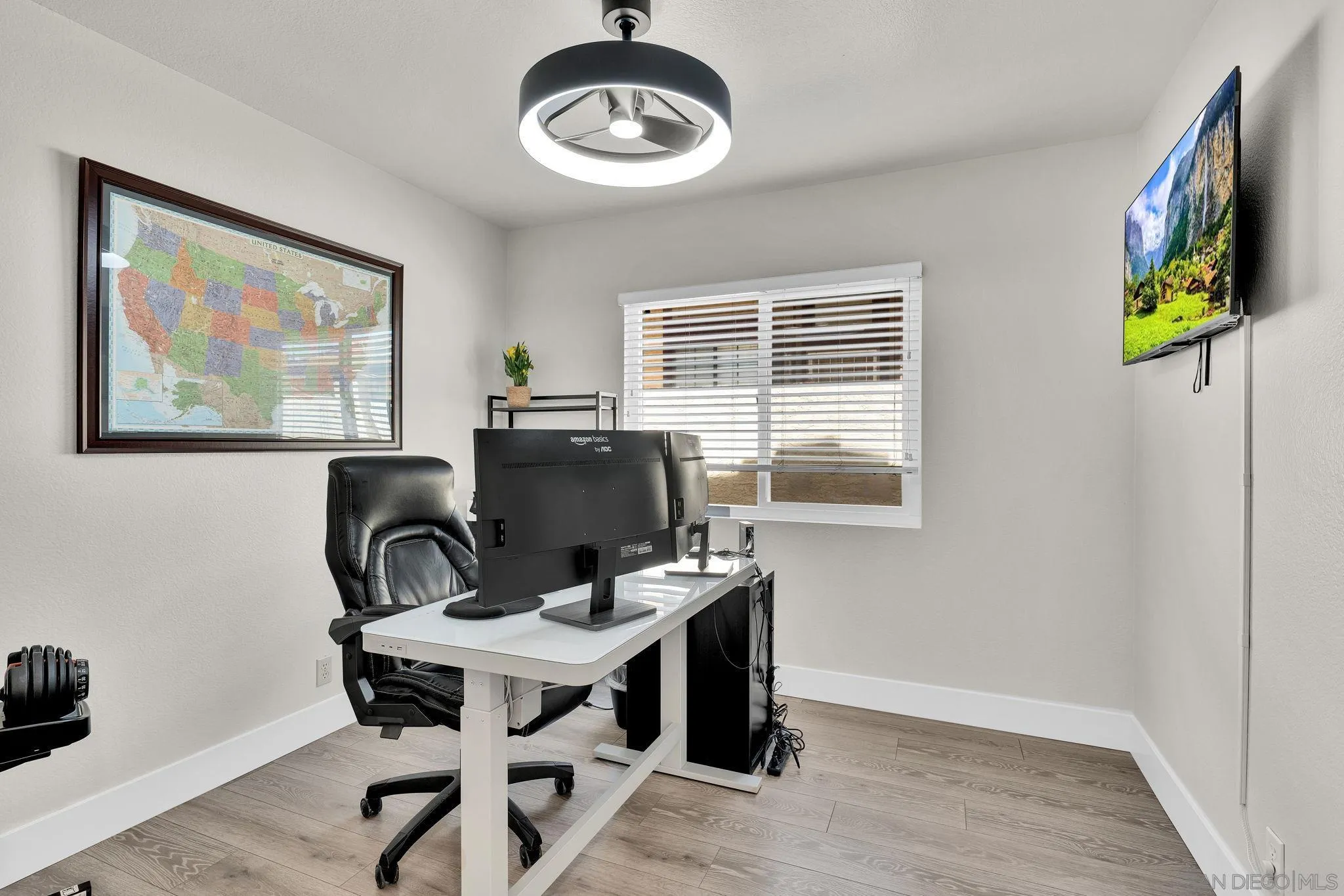 https://cdn.realtyfeed.com/cdn/127/260012571/0bb8e3339d3fa07d939ed435f5fd73dc.webp