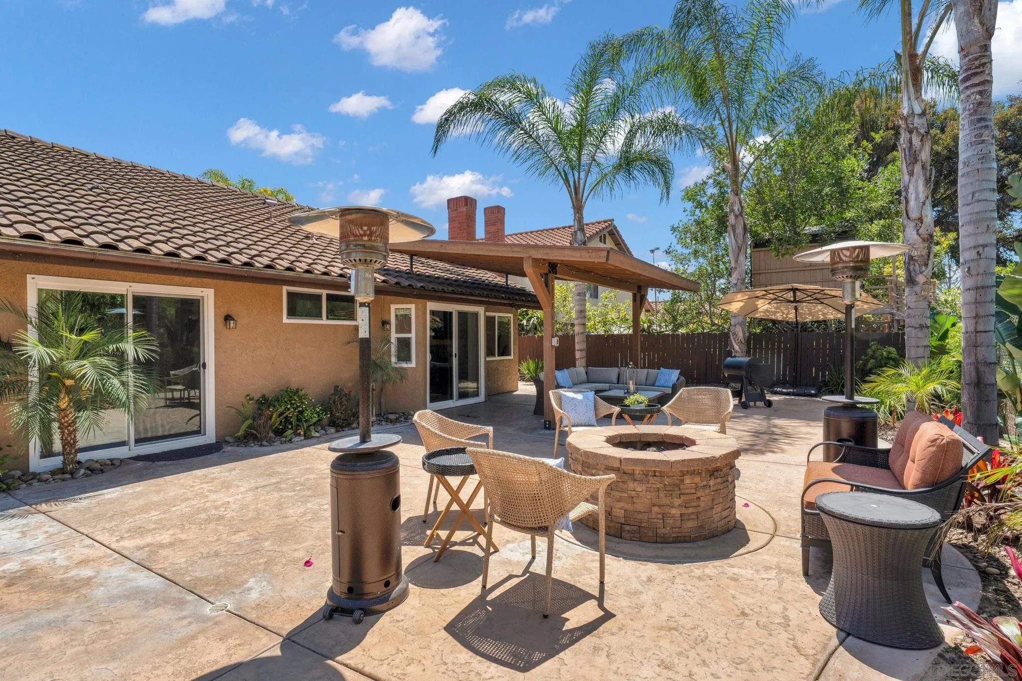 https://cdn.realtyfeed.com/cdn/127/260012571/248f03fb71b8506b0c8087b5bd7be55d.webp