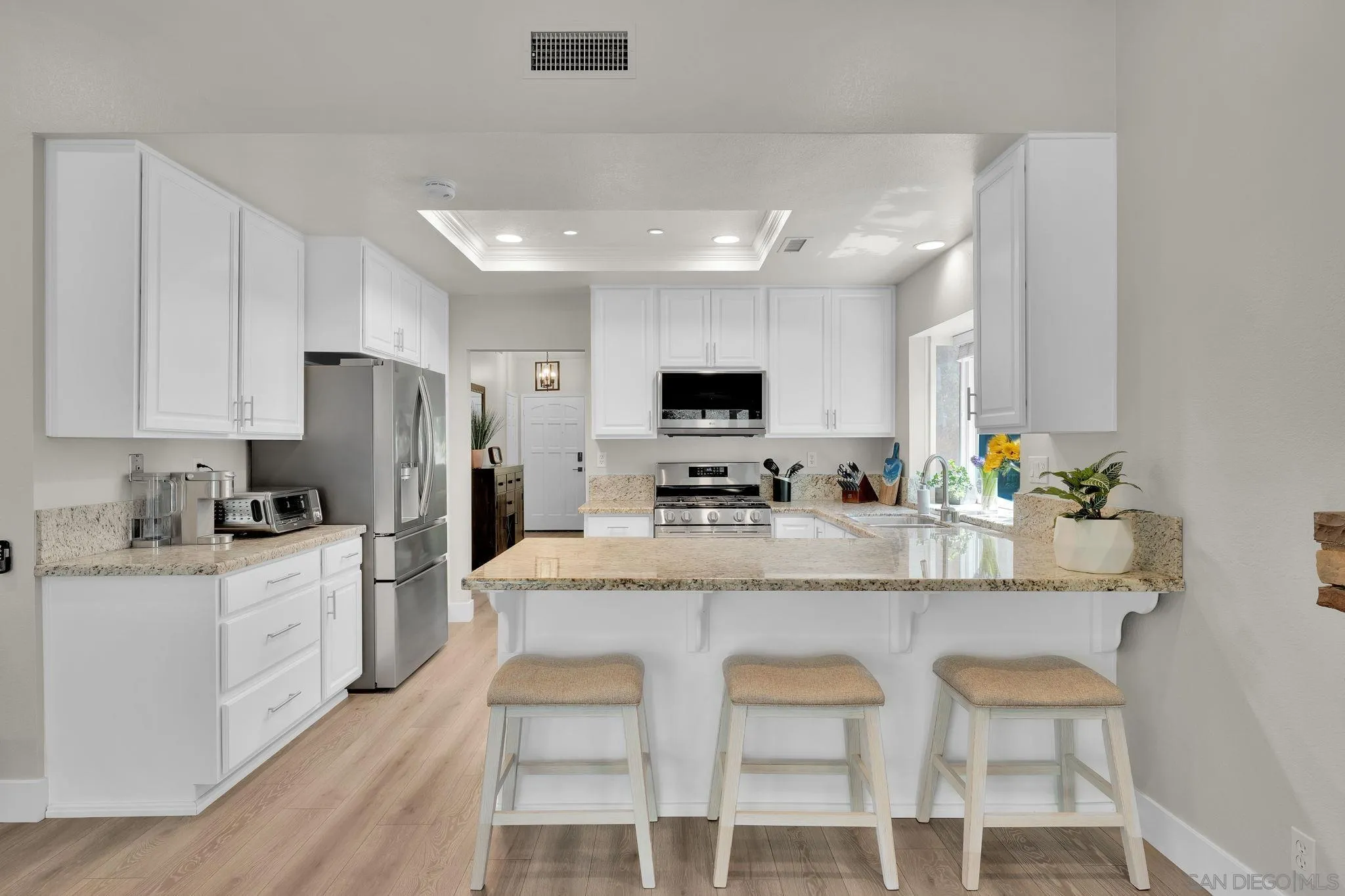 https://cdn.realtyfeed.com/cdn/127/260012571/5598e57f5a86003aff6a3e33f2568f05.webp
