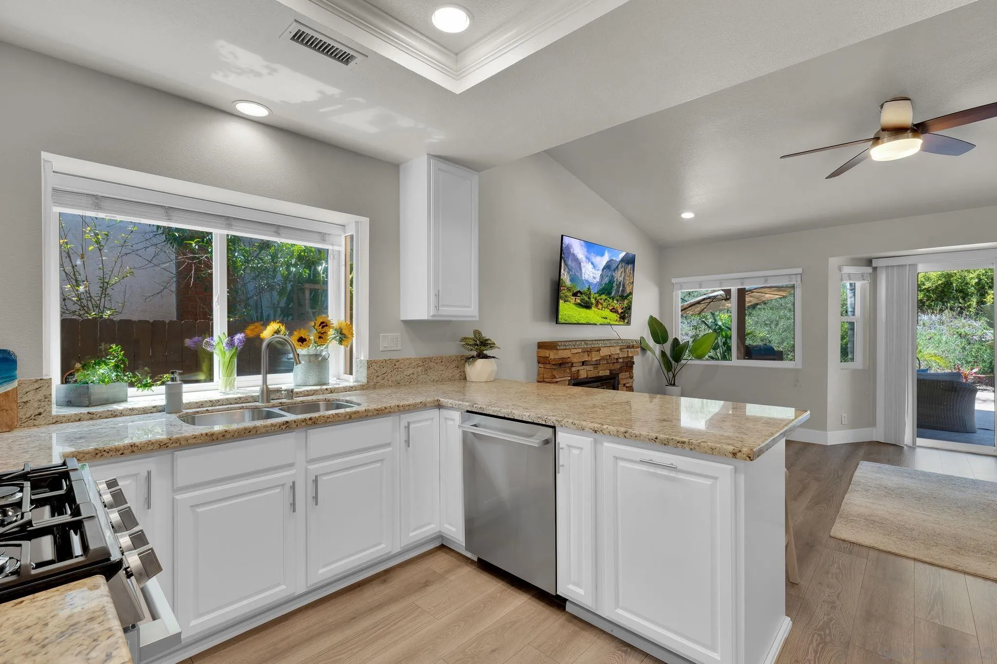 https://cdn.realtyfeed.com/cdn/127/260012571/80d7d950f017b669269f859262ec5944.webp