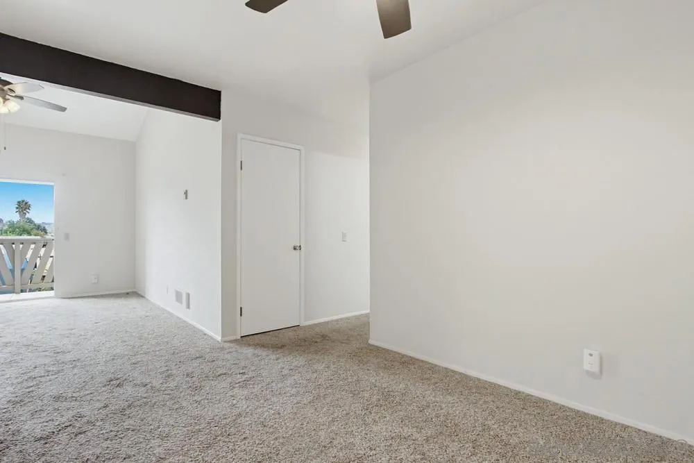 Photo #9: 260012573 Listing: Photo #9