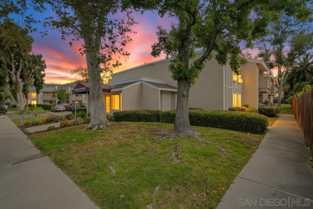 Photo #27: 260012573 Listing: Photo #27