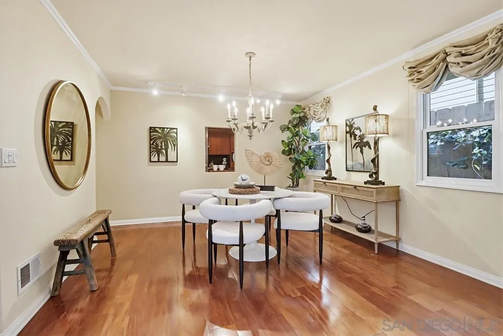 https://cdn.realtyfeed.com/cdn/127/260012575/2c77f7f982ed0868155932fe89e3fb03.webp