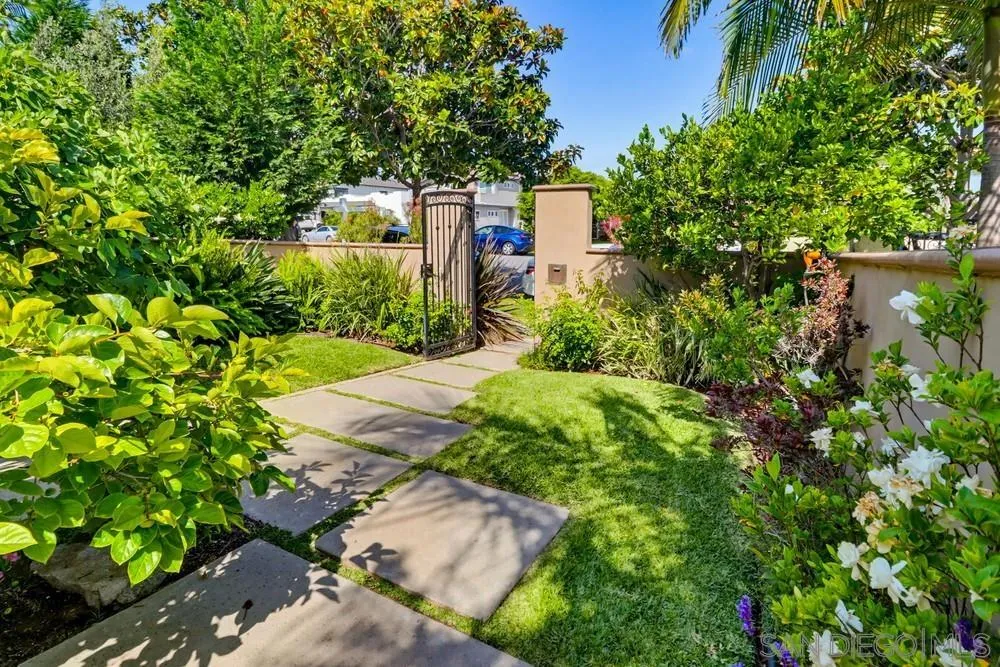 https://cdn.realtyfeed.com/cdn/127/260012575/b96cc28079fa36ca9ed52dc933904de8.webp