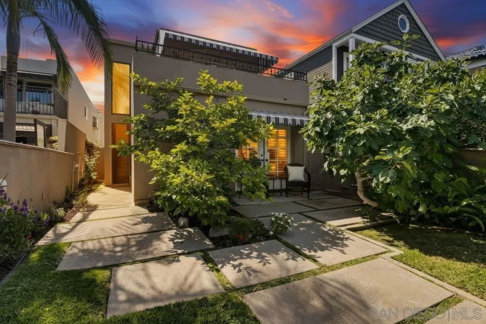https://cdn.realtyfeed.com/cdn/127/260012575/bb2635b605a844b6aaa127239afbad80.webp