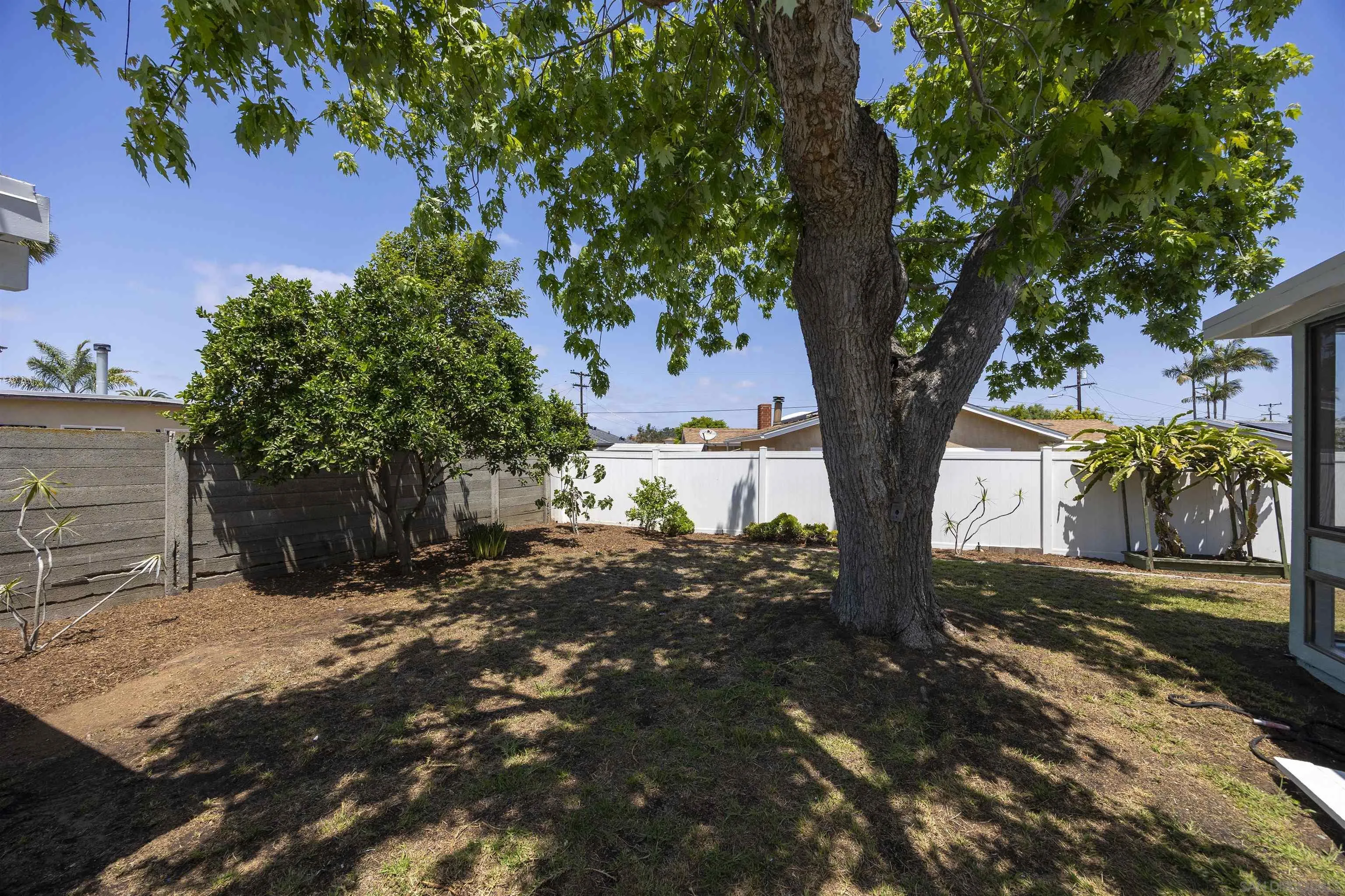 https://cdn.realtyfeed.com/cdn/127/260012577/2f3d25d14274192d2f5a8da6d8f14509.webp