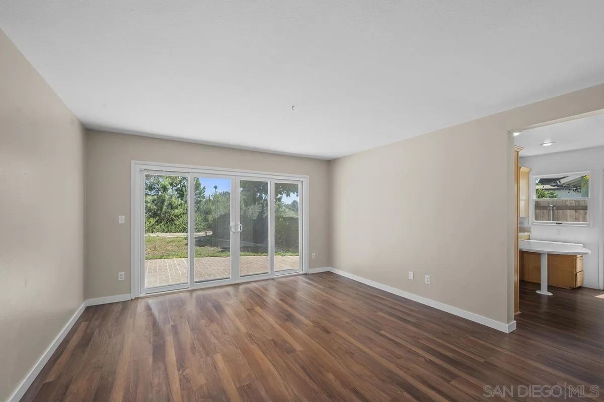 https://cdn.realtyfeed.com/cdn/127/260012580/3098337807515b767985532cdedf32d1.webp