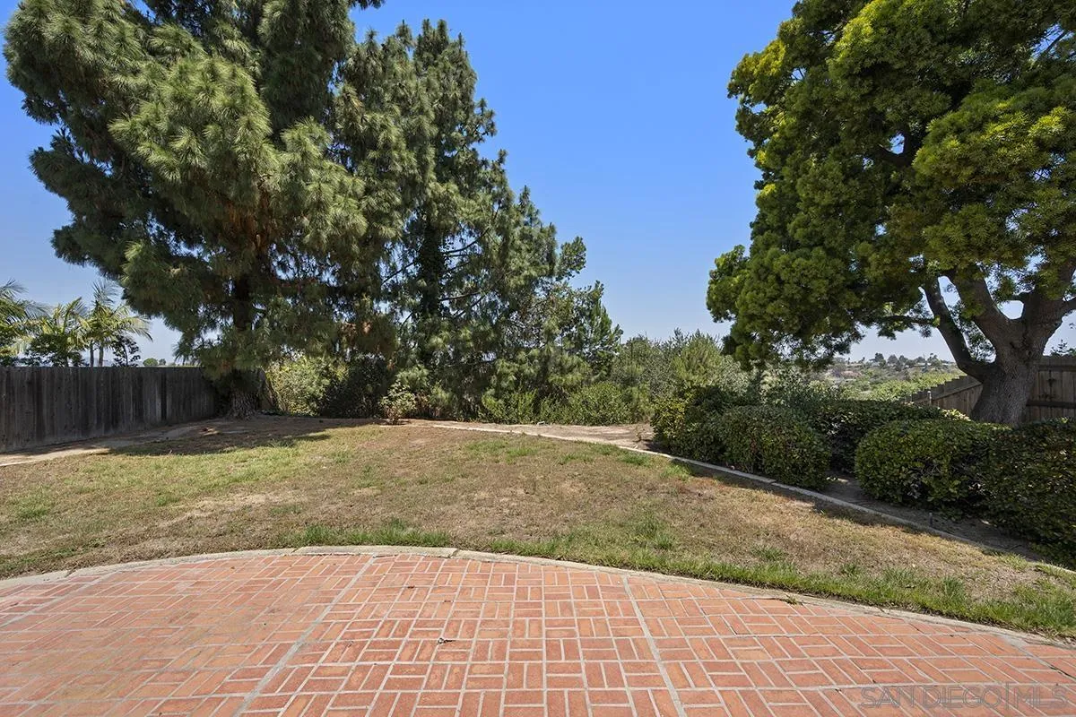 https://cdn.realtyfeed.com/cdn/127/260012580/4242a5a6d06144b7ddd3d360e0179908.webp