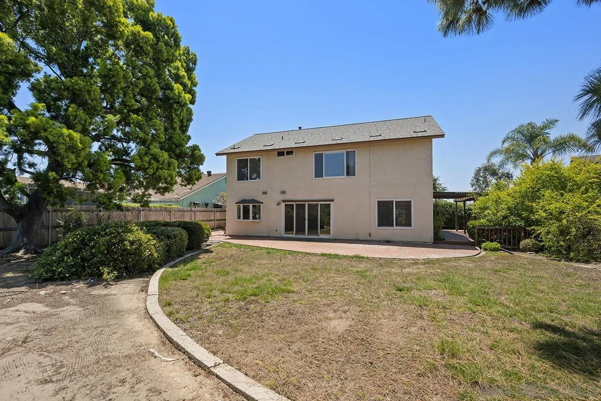 https://cdn.realtyfeed.com/cdn/127/260012580/574e0d3dee10ed1d7c9dc64a2a4908ad.webp