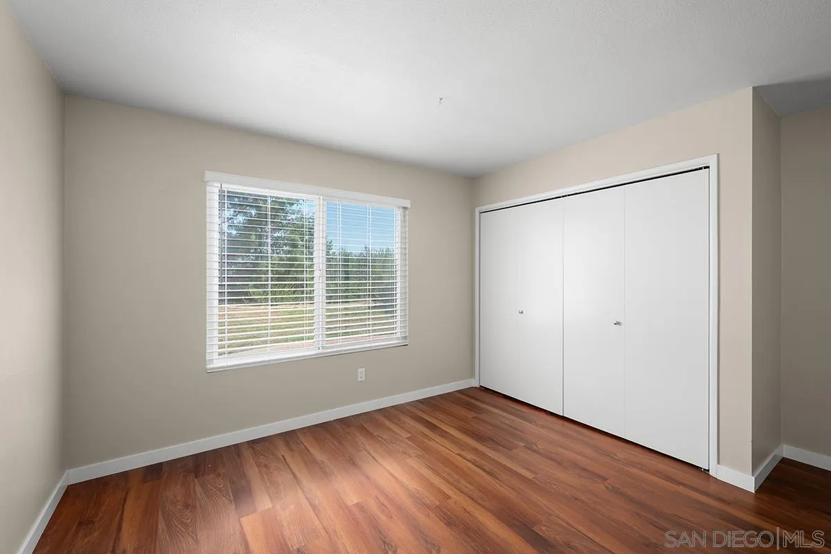 https://cdn.realtyfeed.com/cdn/127/260012580/a3763f5eb8f68b61f3fe407151aa97b9.webp