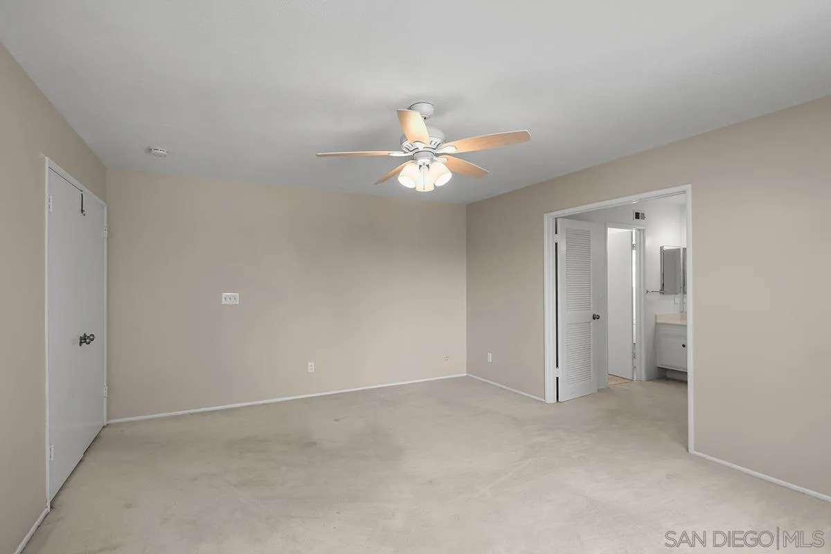 https://cdn.realtyfeed.com/cdn/127/260012580/b31f6465fb72c6118b4b0b65427616e4.webp