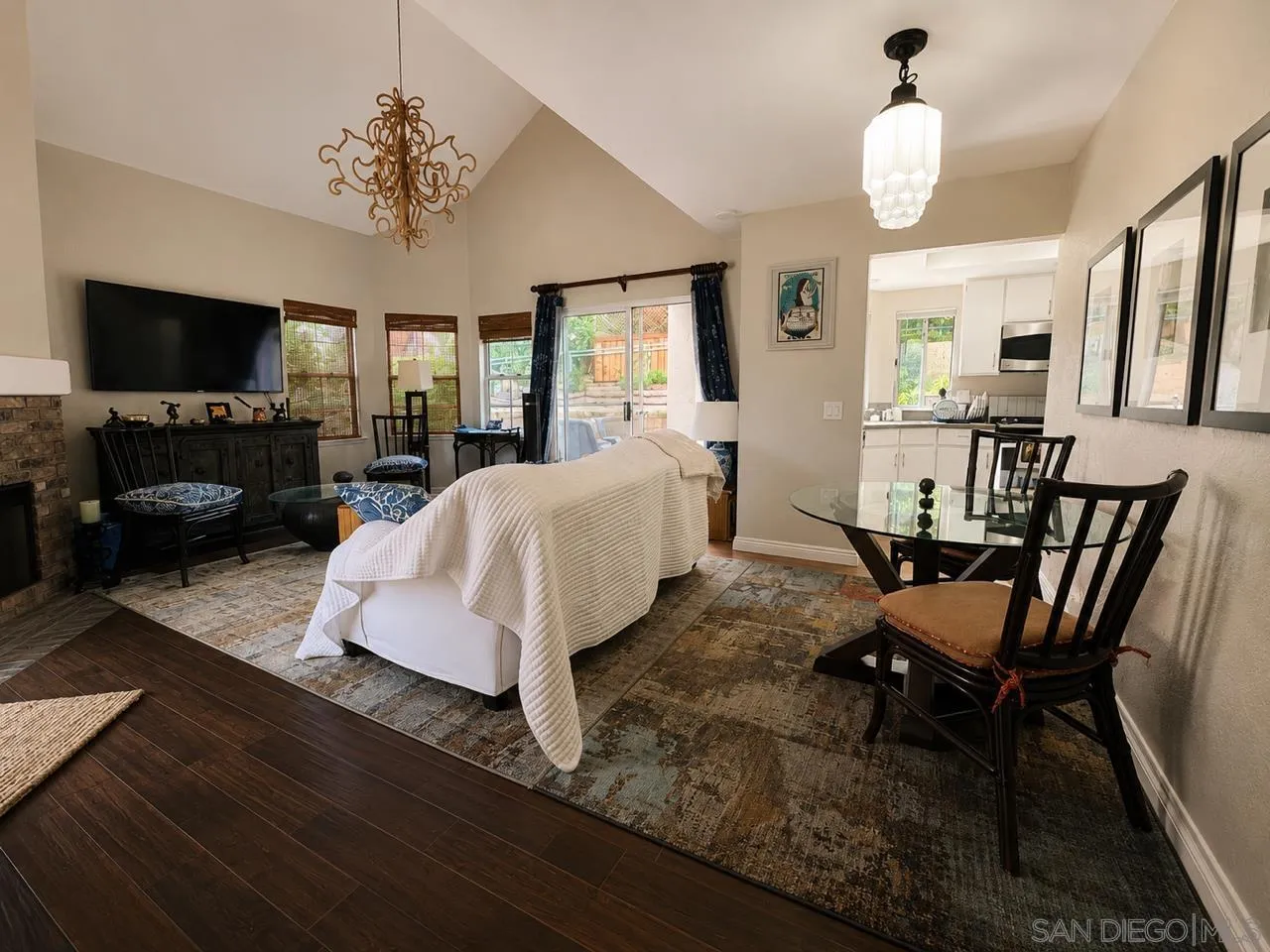 Photo #11: 260012582 Listing: Photo #11