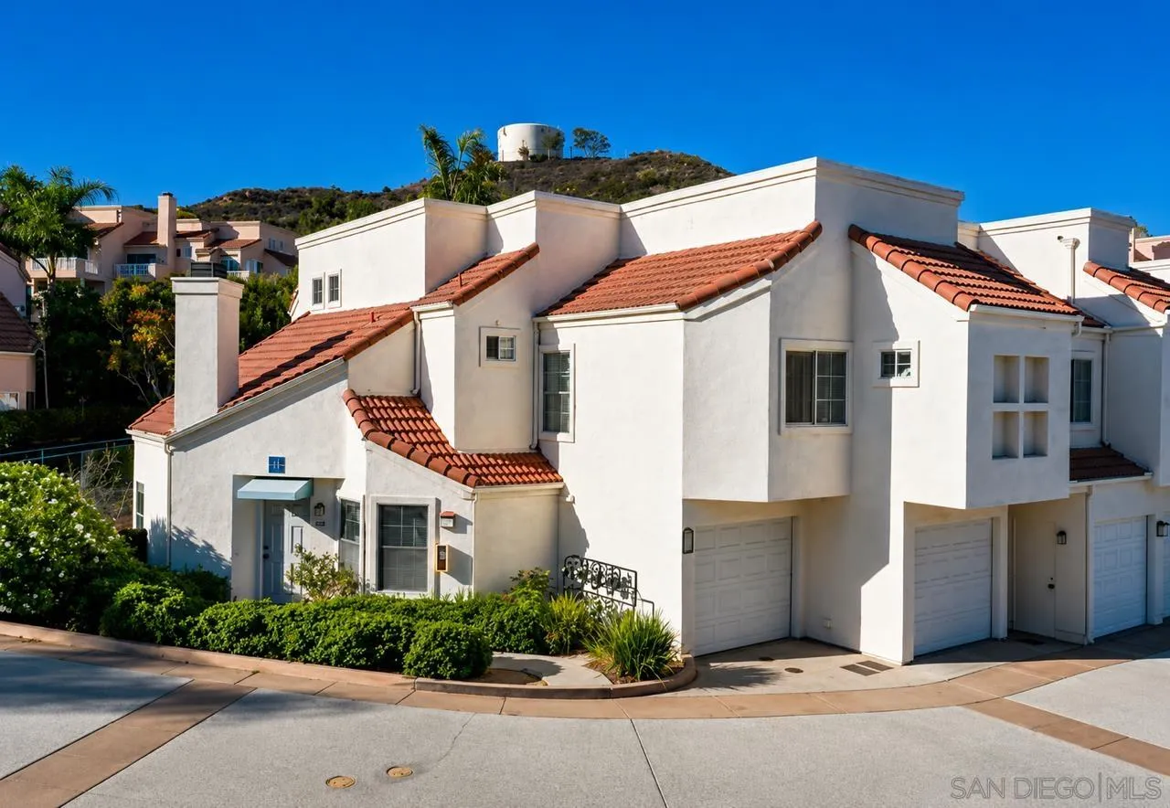 Photo #1: 260012582 Listing: Photo #1
