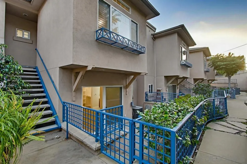 Photo #37: 260012583 Listing: Photo #37