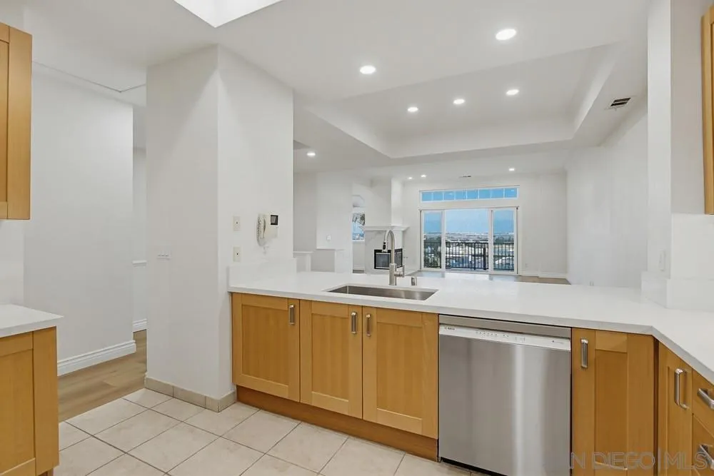 Photo #11: 260012583 Listing: Photo #11