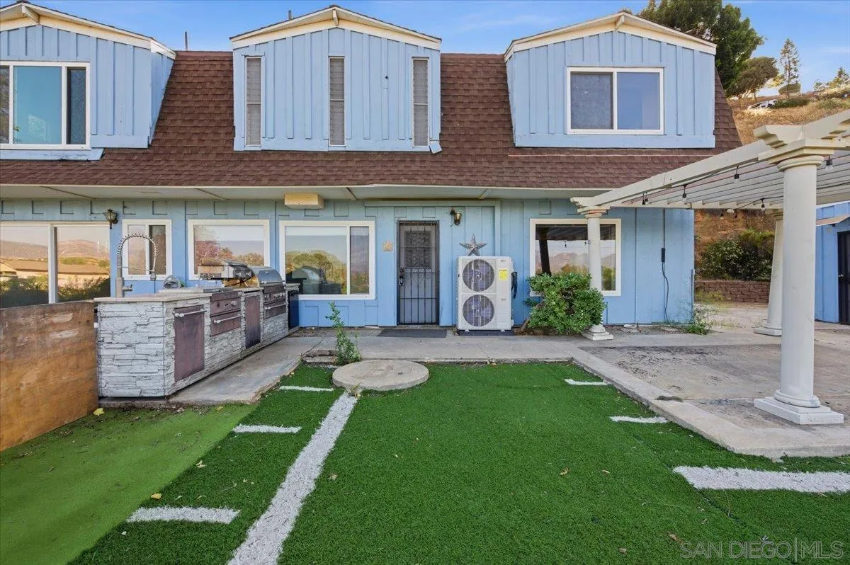 https://cdn.realtyfeed.com/cdn/127/260012587/6445fa667cd47f0df6ad735dc8aae931.webp