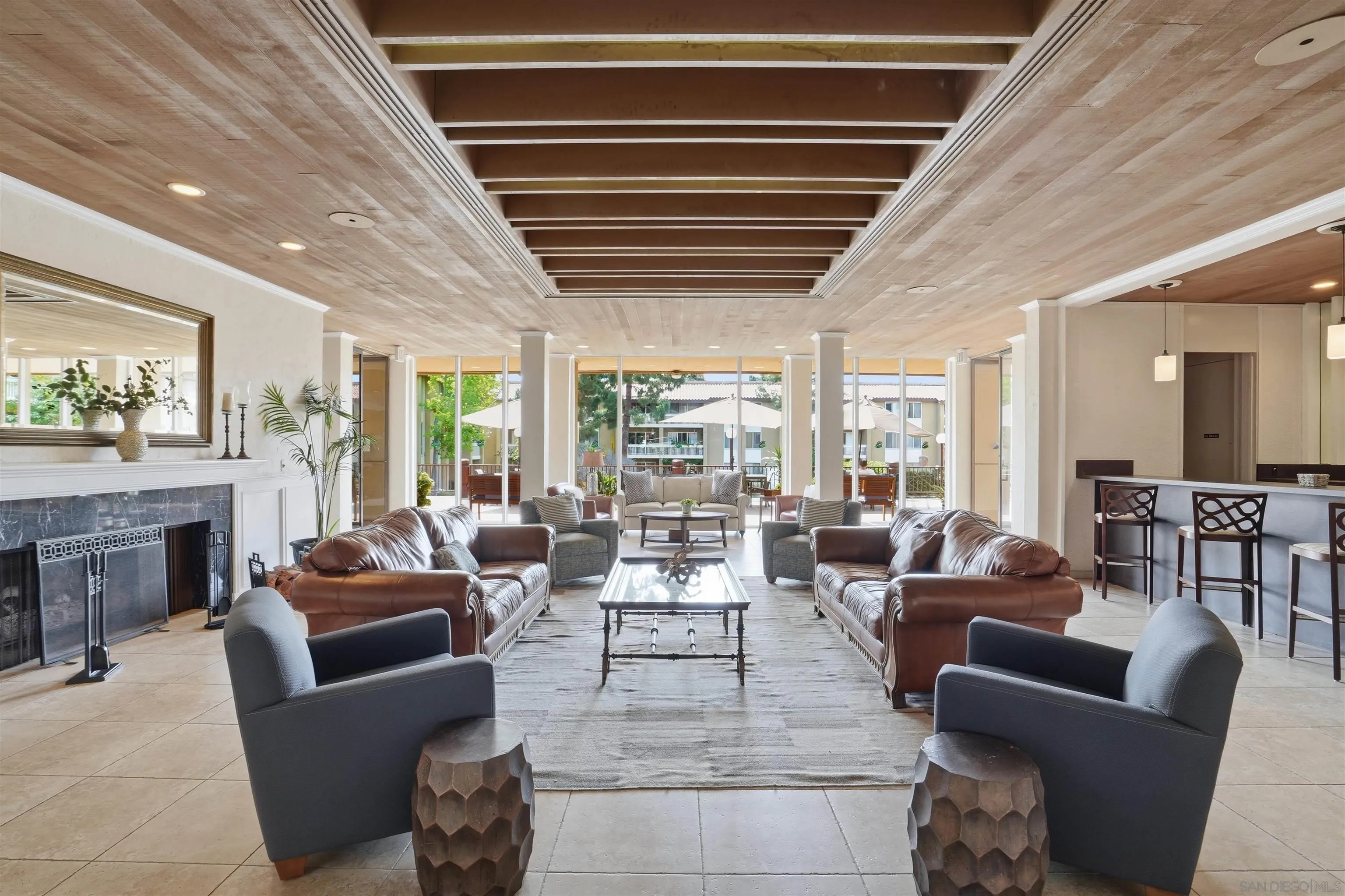 https://cdn.realtyfeed.com/cdn/127/260012588/01b4b29f383f0b54a423421ba3dc3eb3.webp