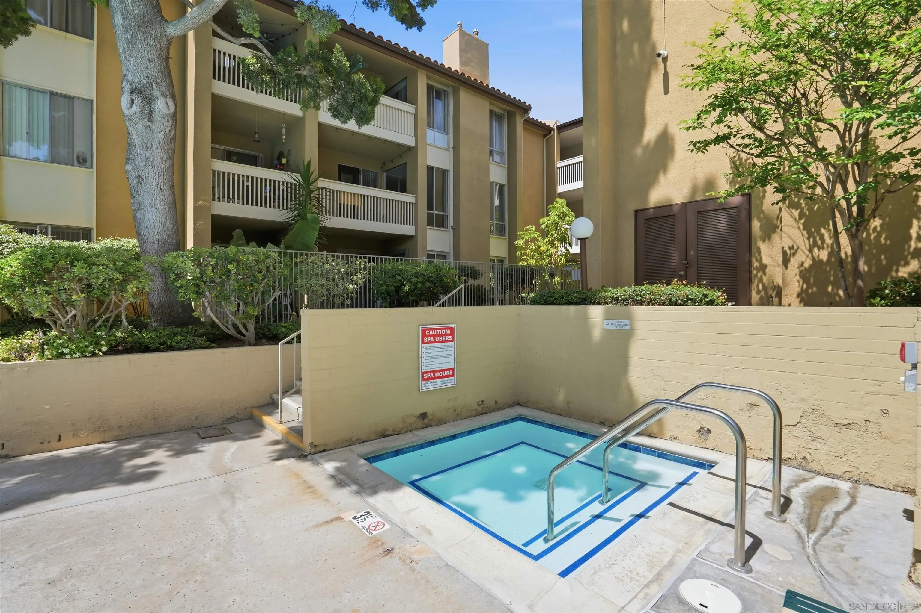 https://cdn.realtyfeed.com/cdn/127/260012588/2b12f07750c085b57a3ed6b73a3cf2cf.webp
