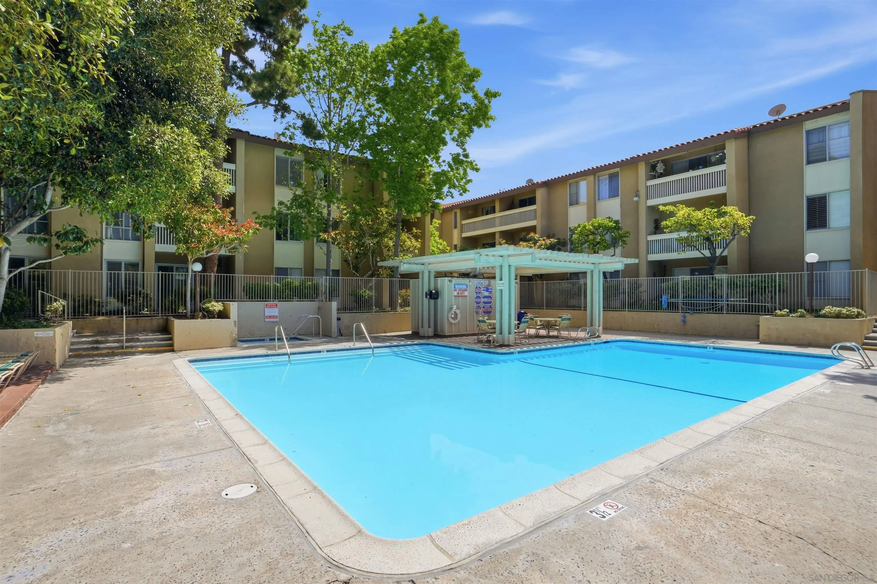 https://cdn.realtyfeed.com/cdn/127/260012588/8032a2c410fb1a20c2a5f8698c5b7a23.webp