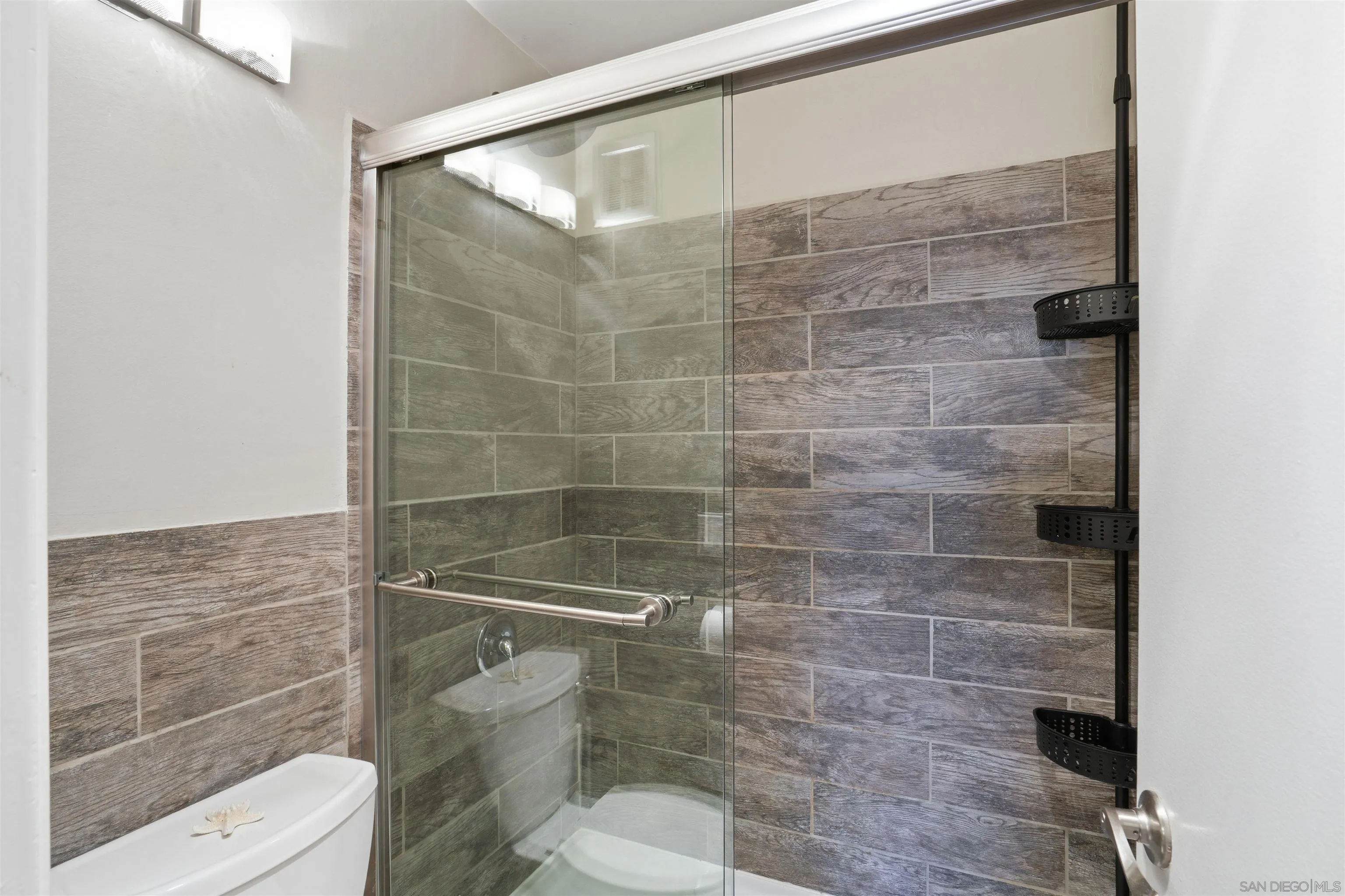 https://cdn.realtyfeed.com/cdn/127/260012588/e2af23cca99ed890a5159c6e24d2f227.webp