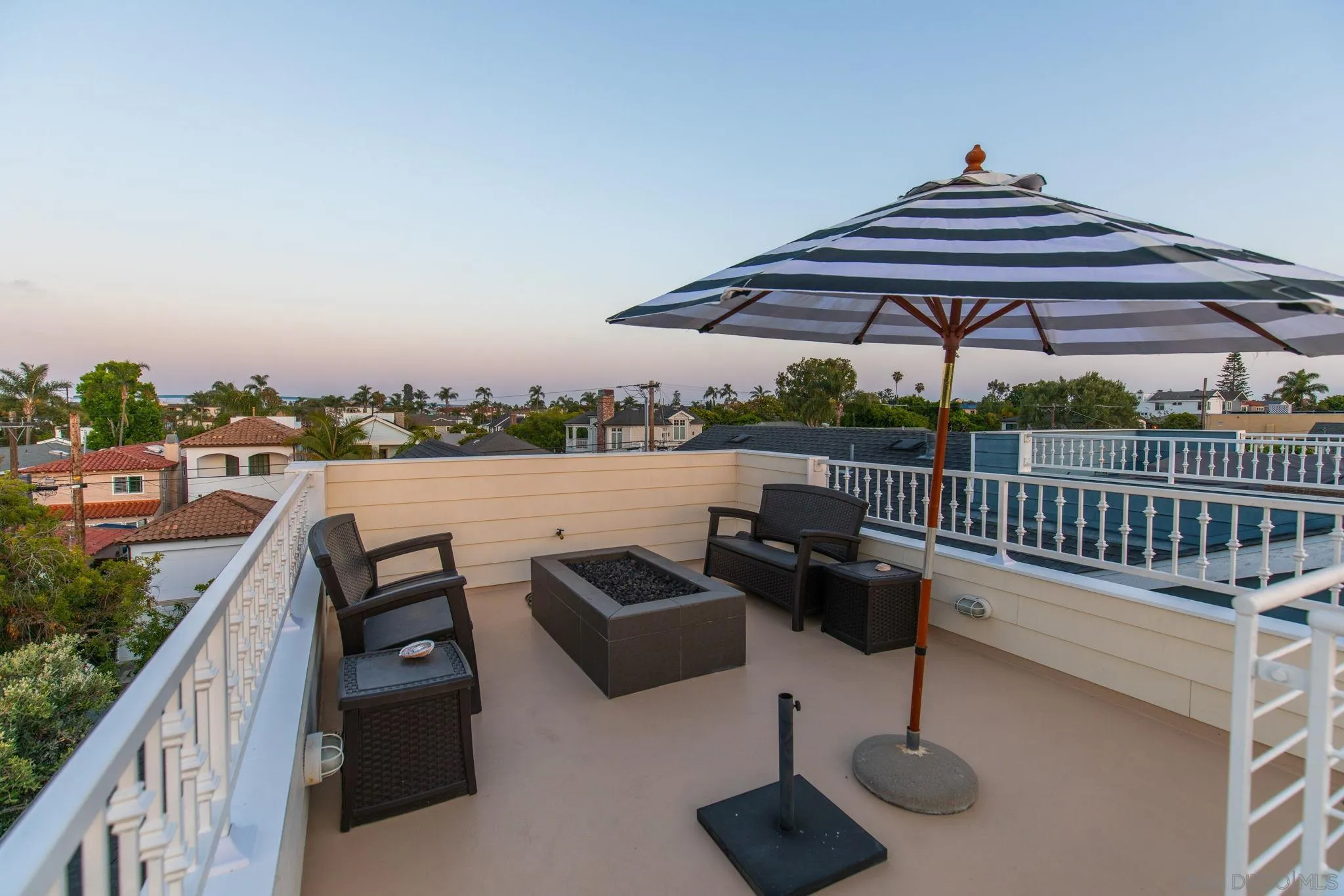 https://cdn.realtyfeed.com/cdn/127/260012589/c718fd6c5309ee3da8ea6f0aa92b7263.webp