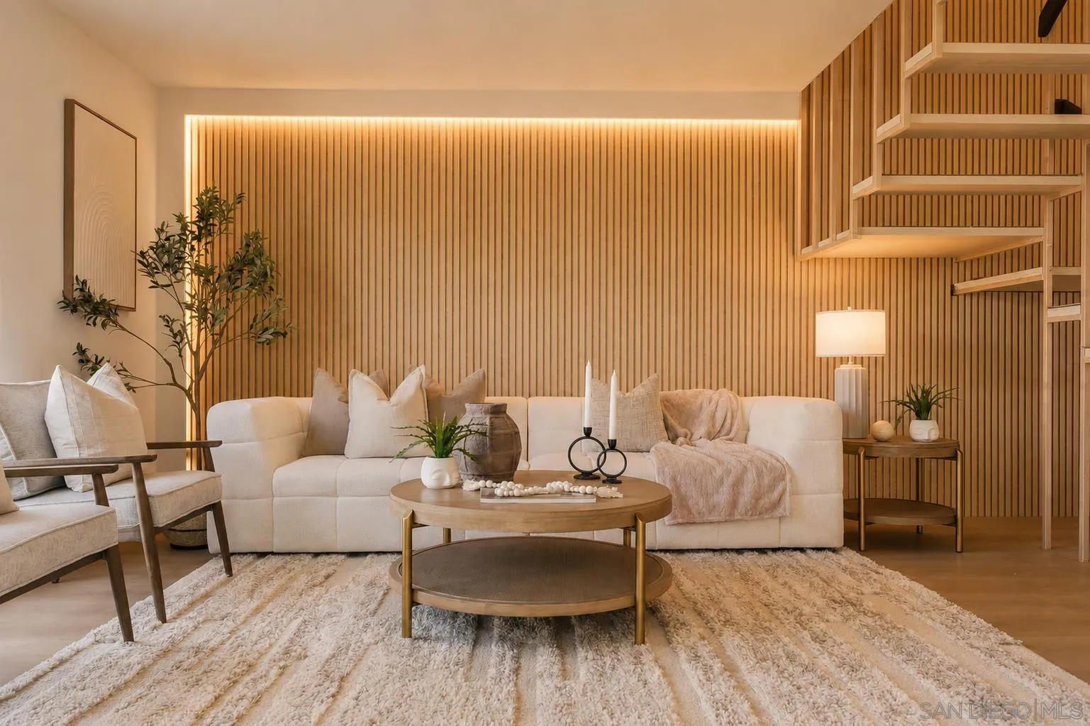 https://cdn.realtyfeed.com/cdn/127/260012591/6194ec4c0b3ad40275fc1bc2405dbc8e.webp