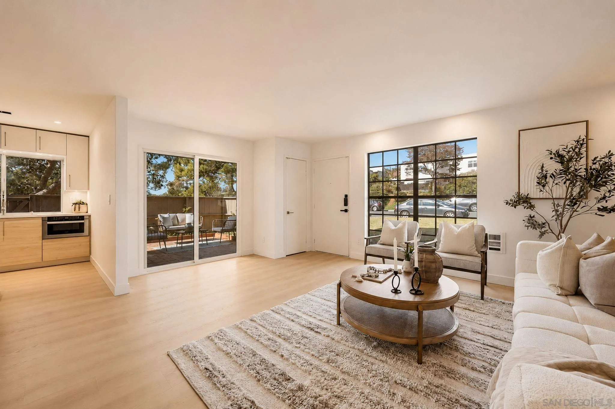 https://cdn.realtyfeed.com/cdn/127/260012591/e25b2257187d6927434b1fab83d6bbcd.webp