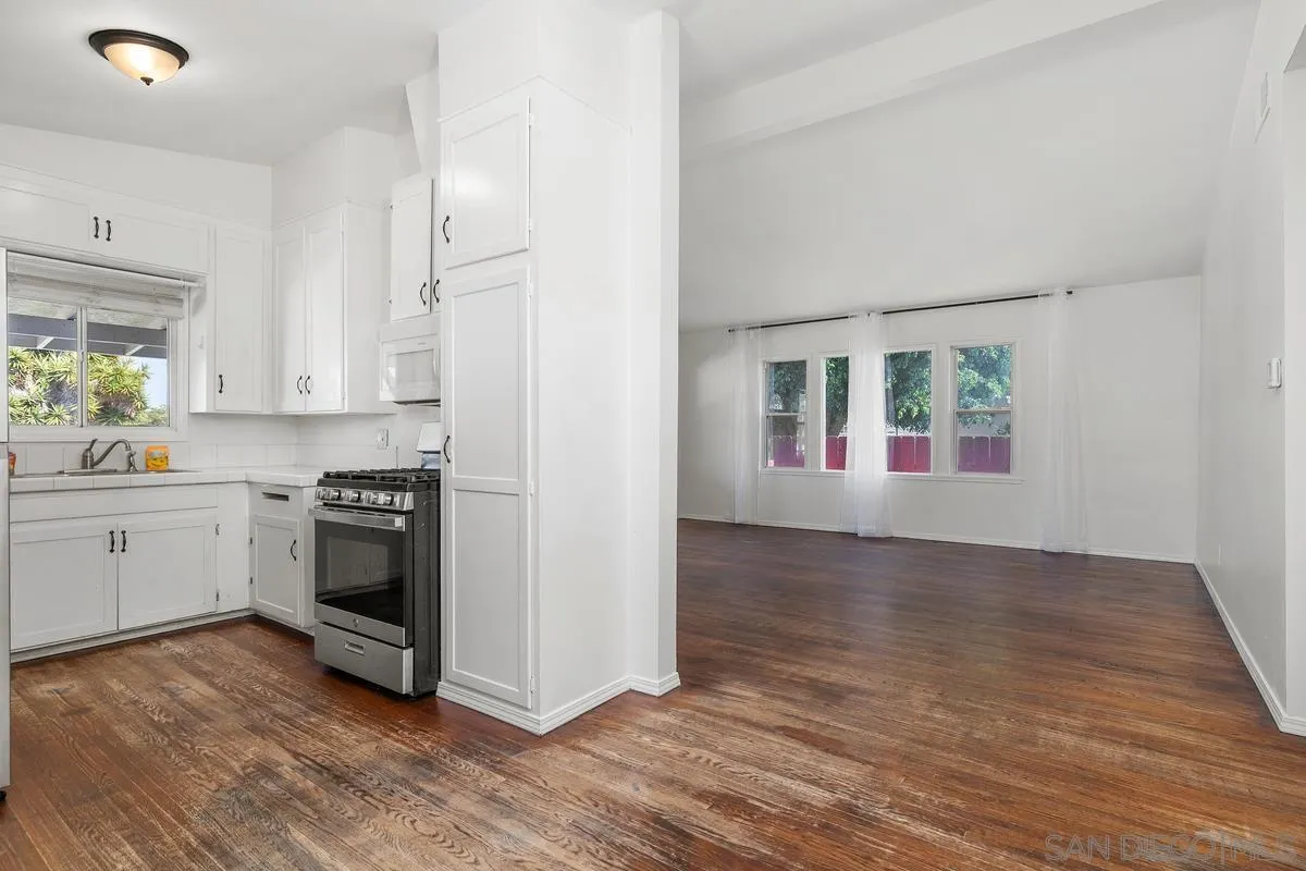 https://cdn.realtyfeed.com/cdn/127/260012593/52755b3fac483c7a67ccc9ce8f2f143e.webp