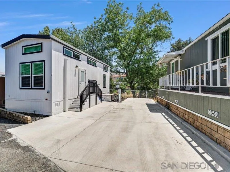 Photo #2: 260012594 Listing: Photo #2