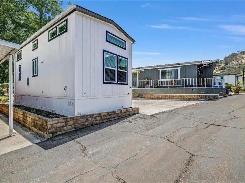 Photo #6: 260012594 Listing: Photo #6