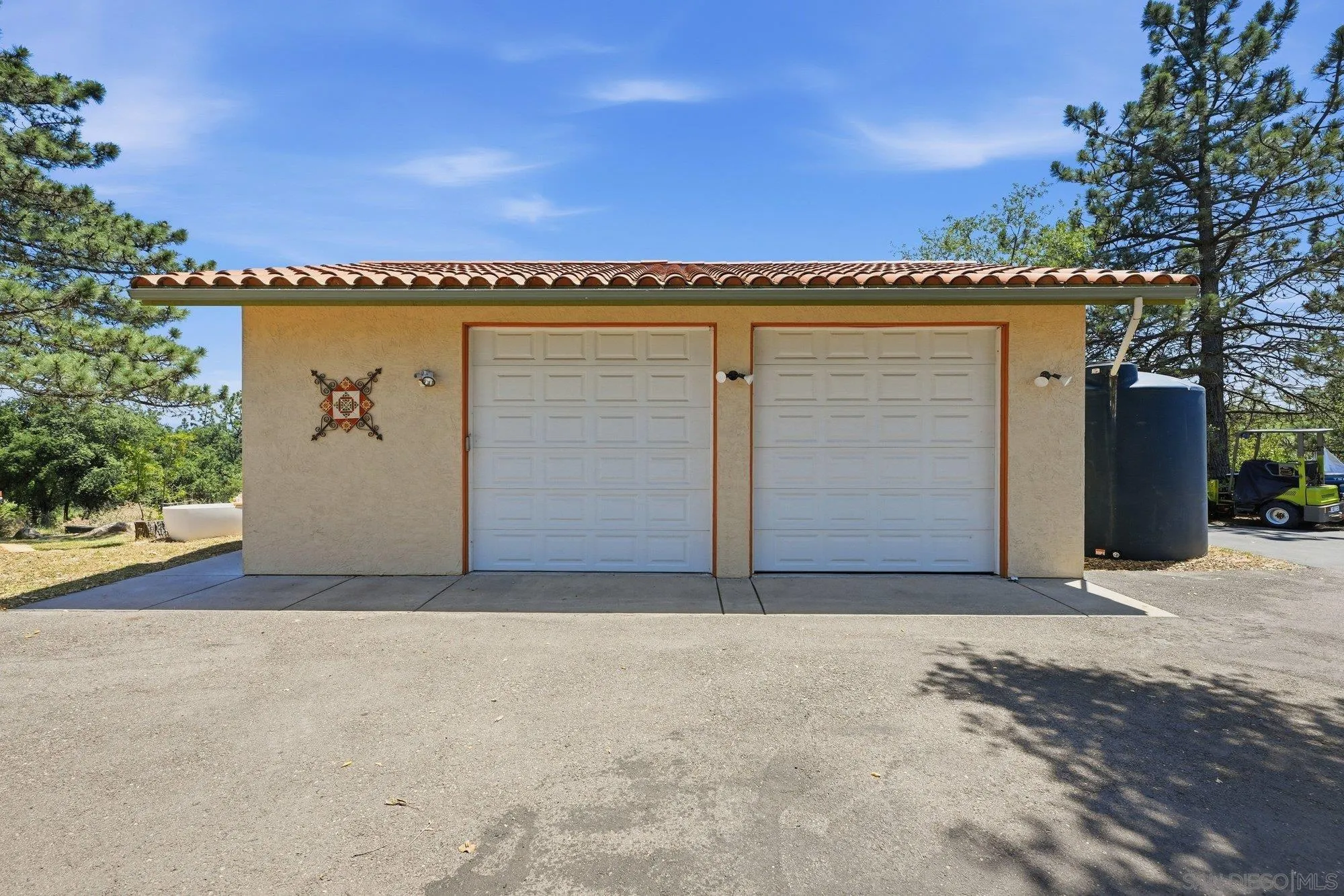 https://cdn.realtyfeed.com/cdn/127/260012596/8abee31d6b2f118e218f28629c28fe2c.webp