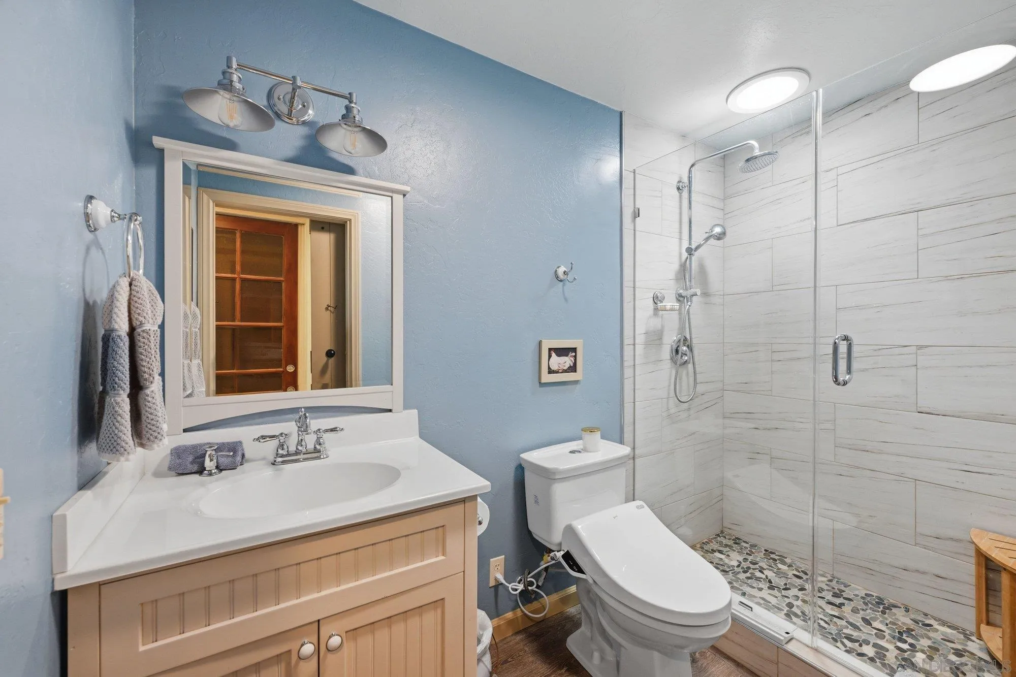 https://cdn.realtyfeed.com/cdn/127/260012596/a9eda530ecf33a5bf5f9a286c9a6b6ac.webp