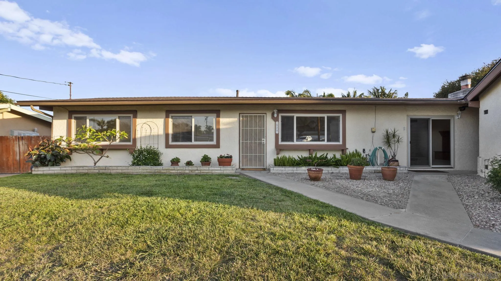https://cdn.realtyfeed.com/cdn/127/260012606/c2cf82e54b89340079a1d98007f85e00.webp