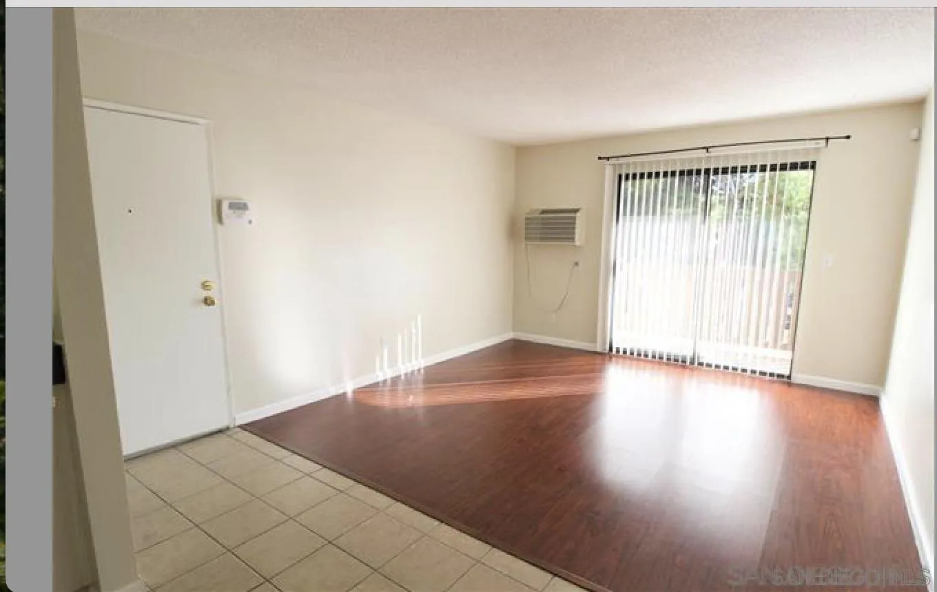 https://cdn.realtyfeed.com/cdn/127/260012614/9899b3a686d510ae69c795e4f2851958.webp