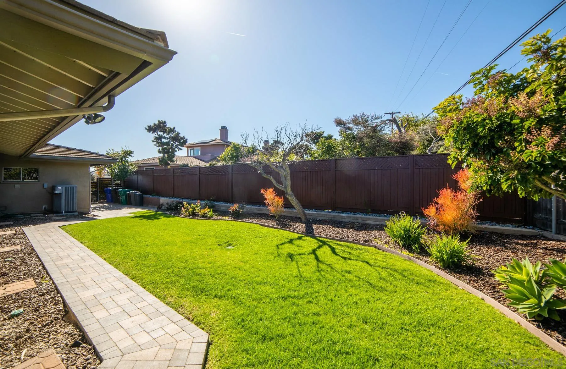 https://cdn.realtyfeed.com/cdn/127/260012619/4cbb028e93d2c70a8d2b65839cae5799.webp