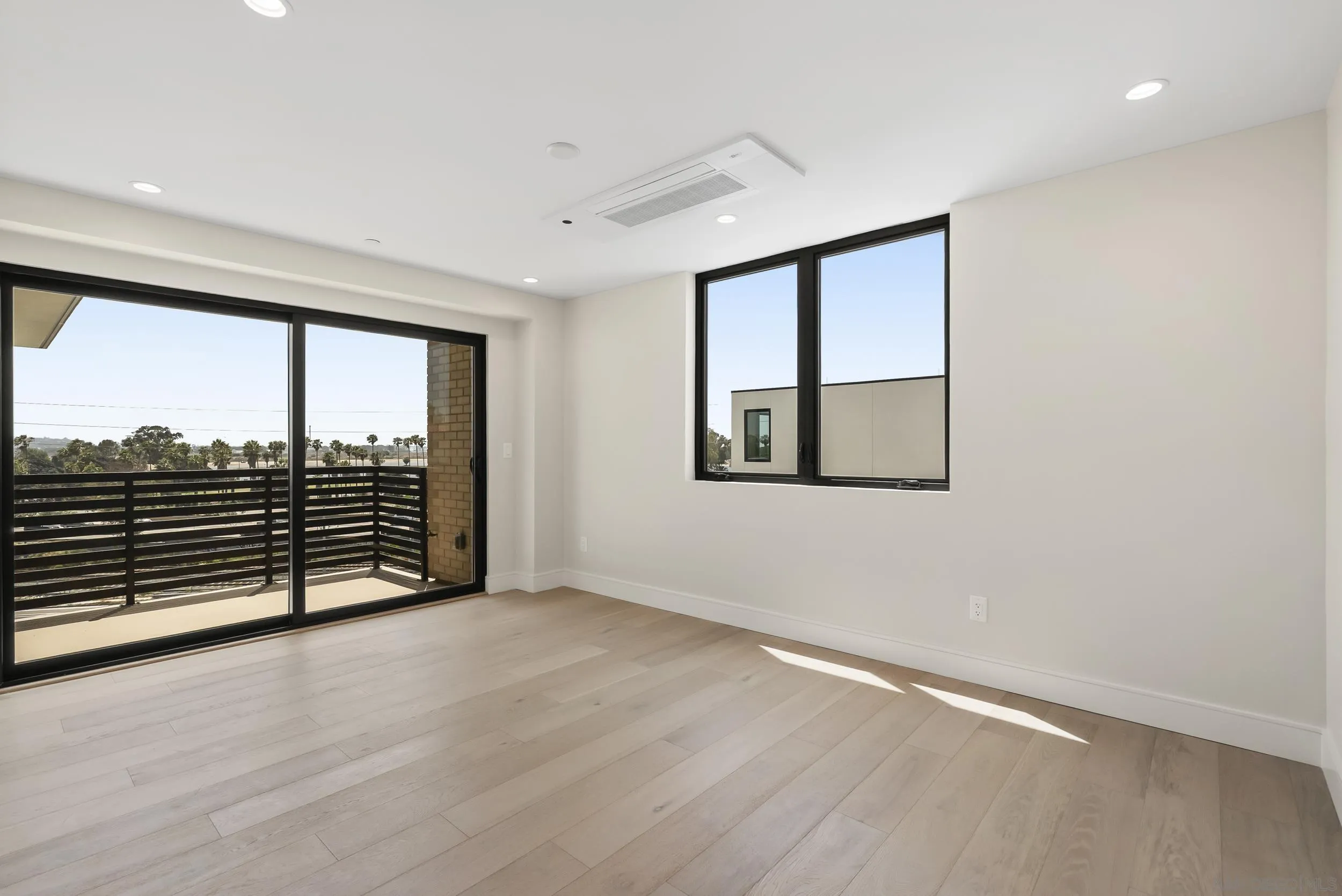 Photo #38: 260012622 Listing: Photo #38
