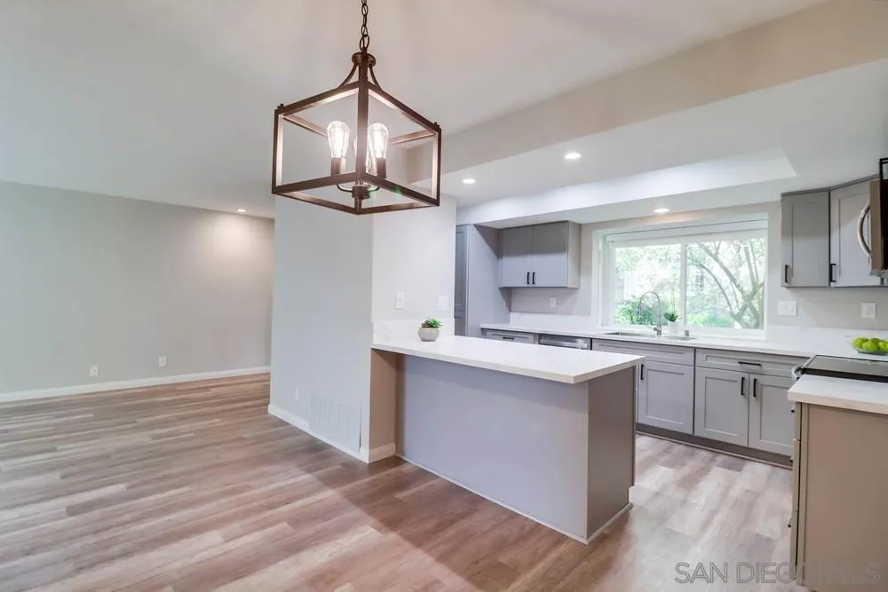 https://cdn.realtyfeed.com/cdn/127/260012625/871e8d7590deb8b96fddfac1b58e5947.webp