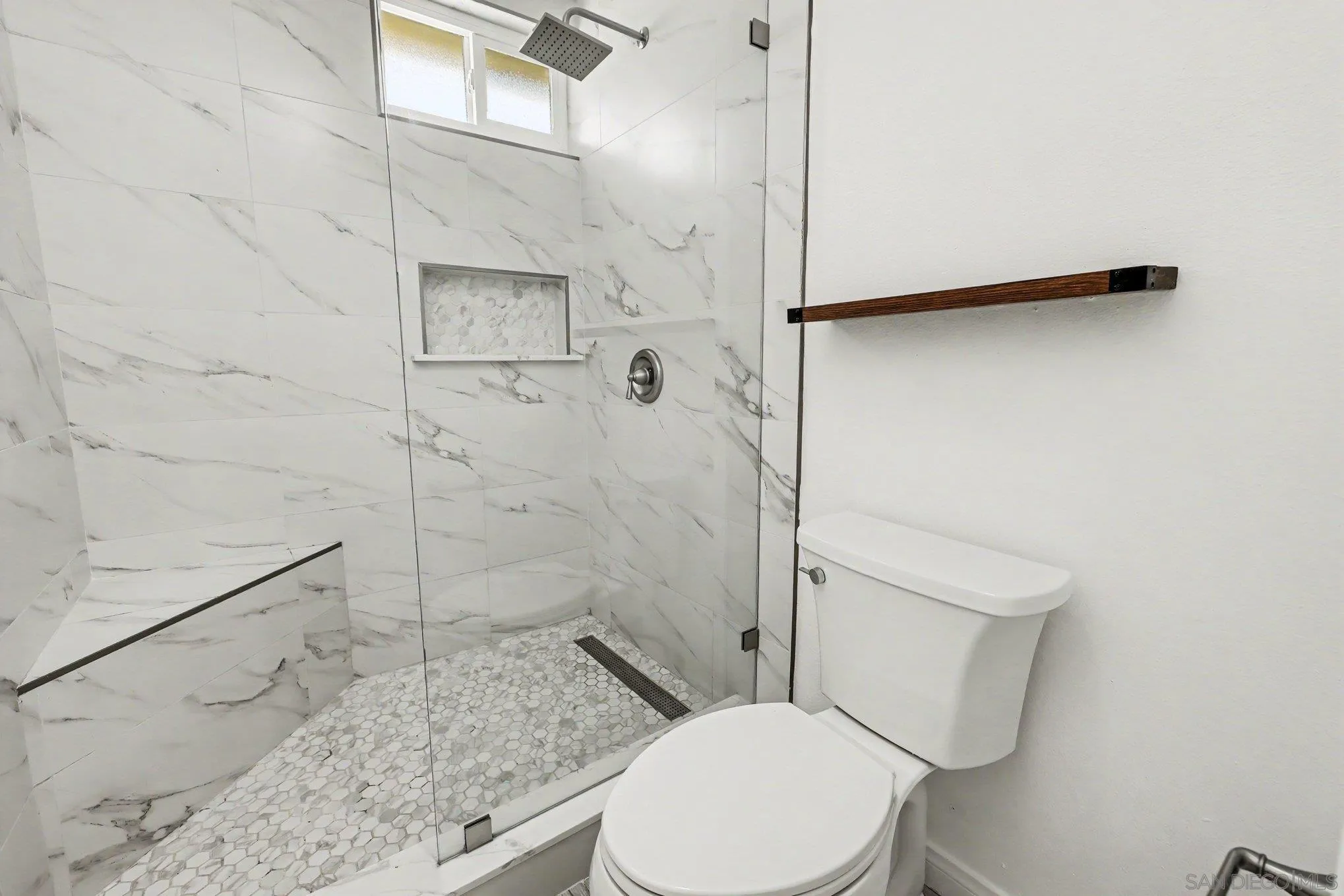 Photo #18: 260012625 Listing: Photo #18